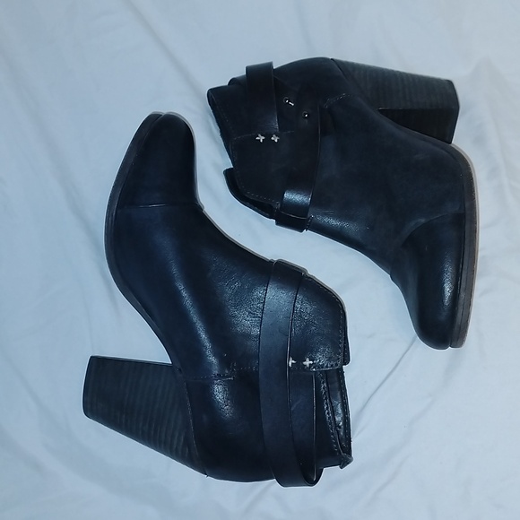 RAG & BONE HARROW BLACK LEATHER ANKLE BOOTS SIZE 37 - Picture 2 of 9